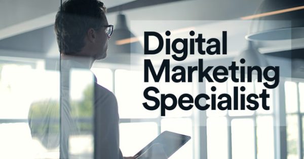 digital-marketing-specialist-la-gi-adsmo-min-Bach-Tuyet-Bridal